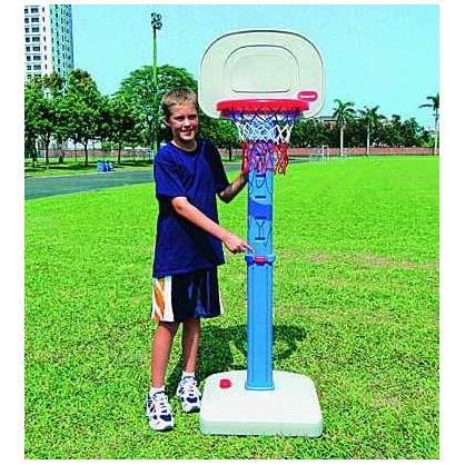 Panier de basket à hauteur variable